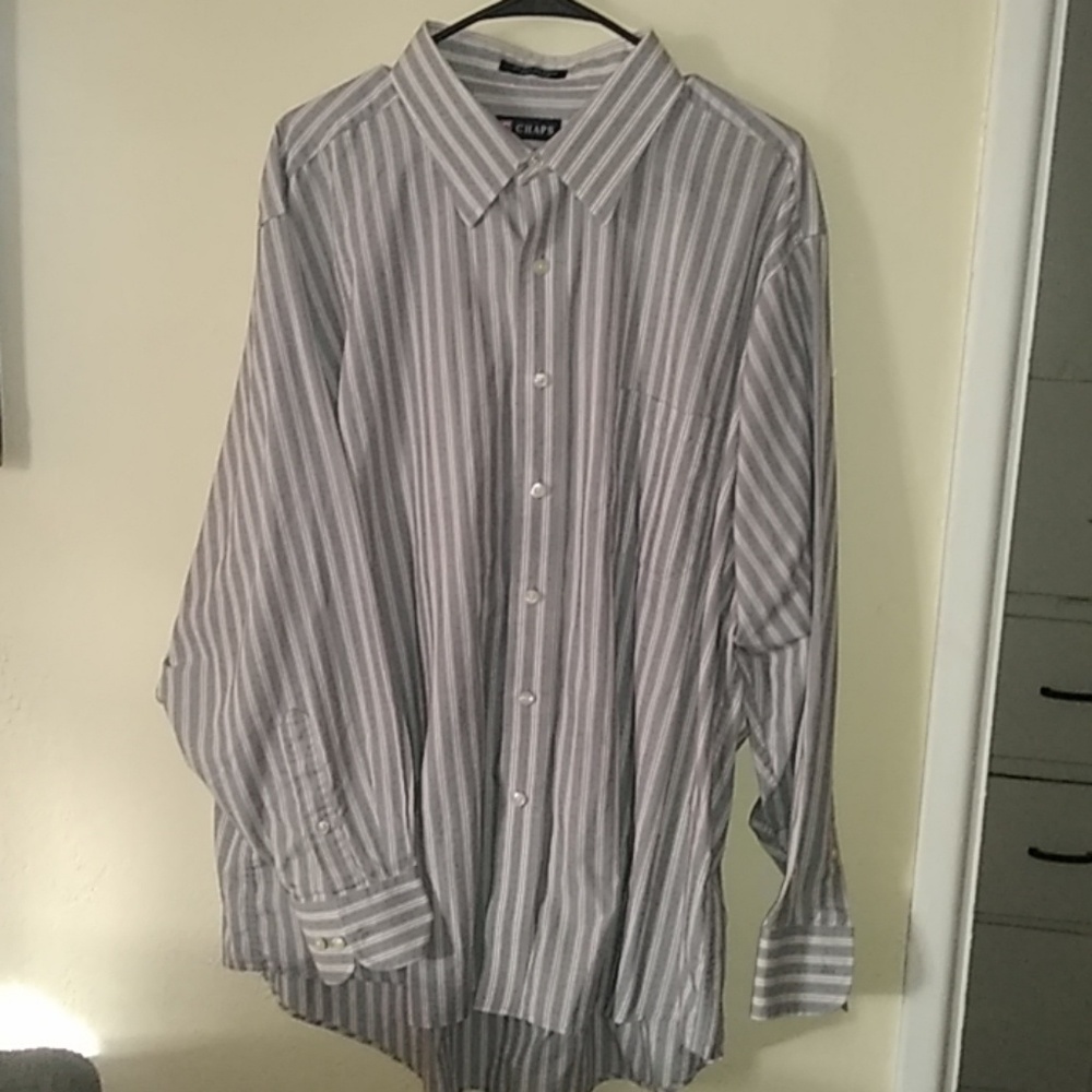 CHAPS Clasic Dress shirt